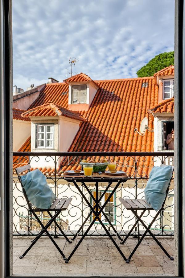 Castelo Apartment - Beautiful Balcony View Lisabona Exterior foto